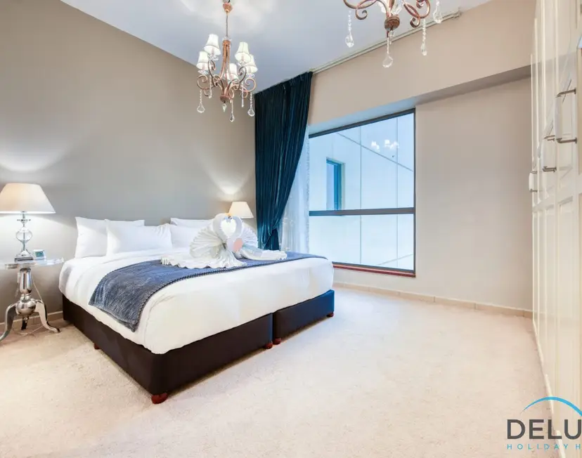 High-floor 1-Bedroom Unit Close to Beach w/ Sea Views — Sadaf — photo 31