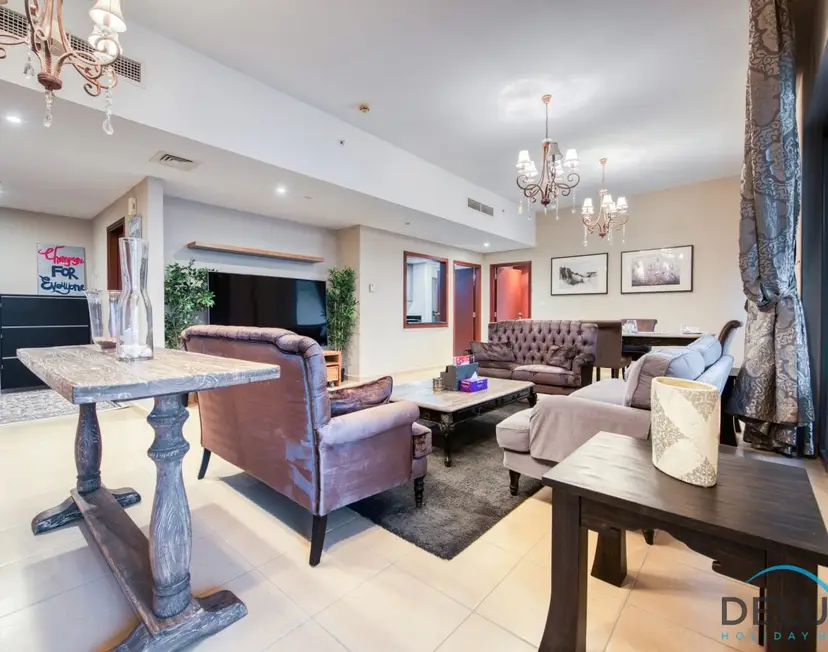 High-floor 1-Bedroom Unit Close to Beach w/ Sea Views — Sadaf — photo 3