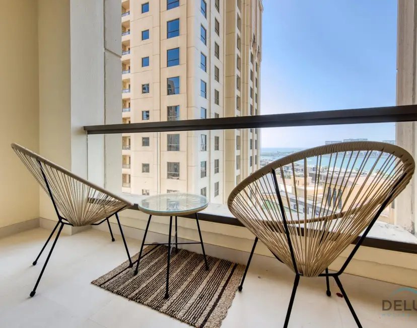 Featuring Ain Dubai Views from this 1-Bedroom Unit Next to Beach — Rimal — photo 11