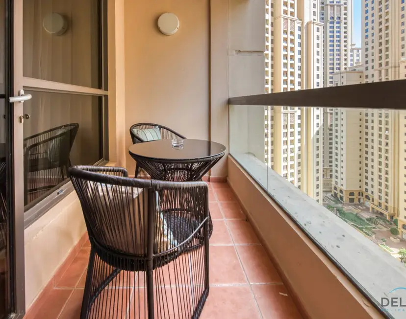 Spacious 3-Bedroom Apartment with Assistant Room — Sadaf — photo 15