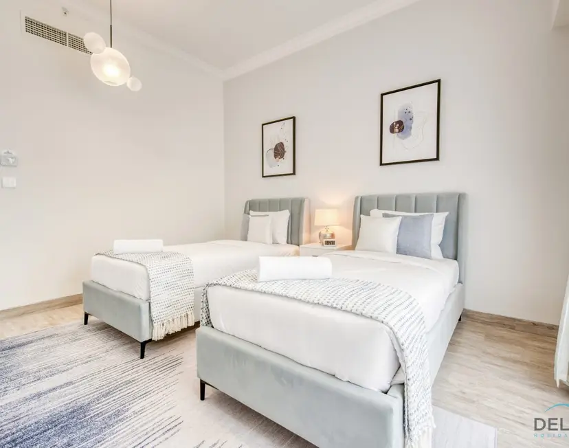 Spacious 3-Bedroom Apartment with Assistant Room — Sadaf — photo 32