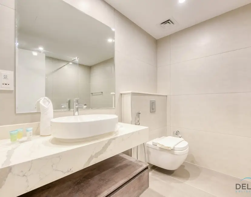 Spacious 3-Bedroom Apartment with Assistant Room — Sadaf — photo 35