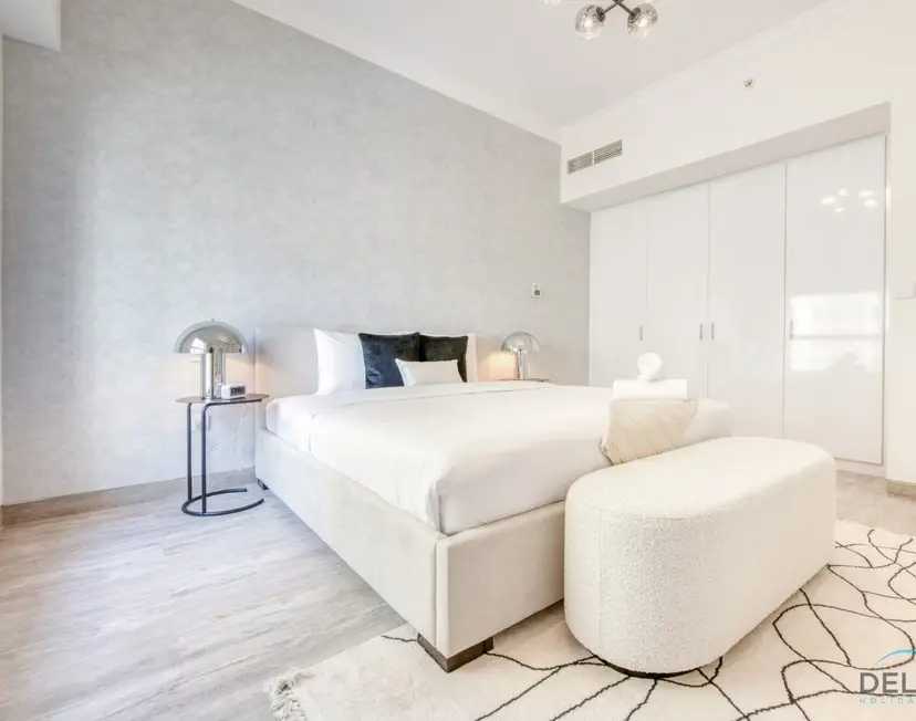 Spacious 3-Bedroom Apartment with Assistant Room — Sadaf — photo 40