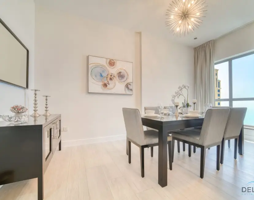 Urbane 2-Bedroom — Shams — photo 32