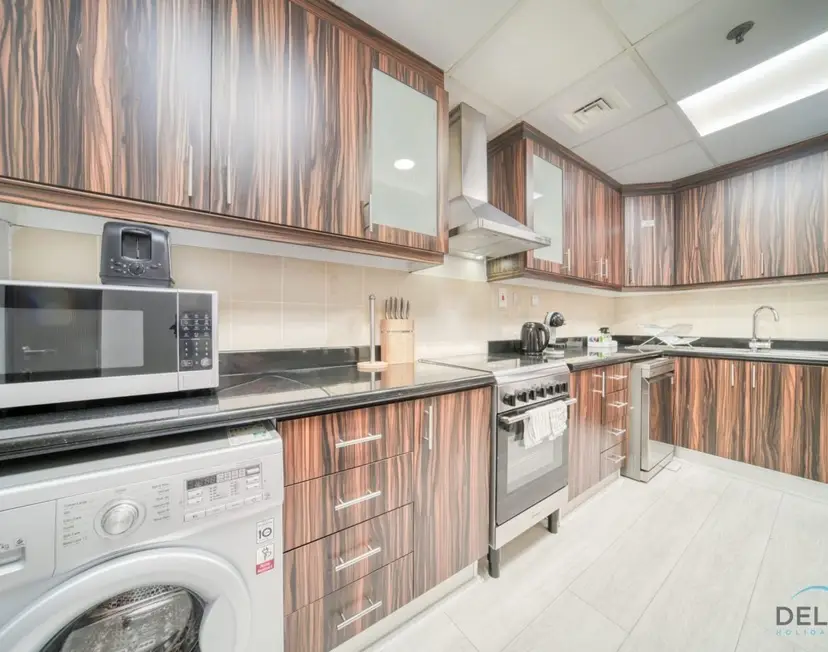 Exquisite 2-Bedroom — Shams — photo 12
