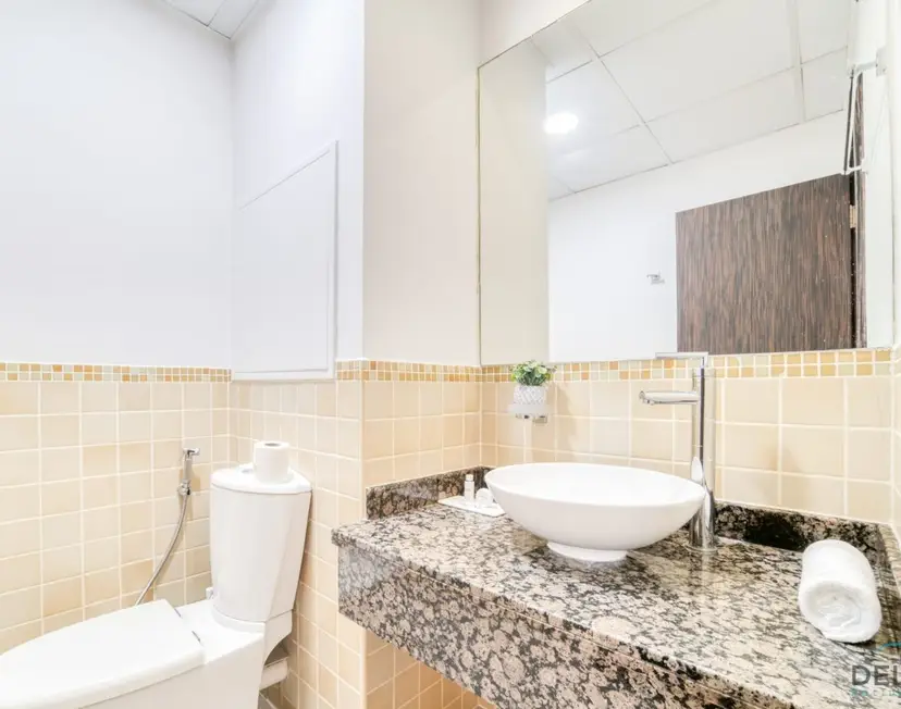 Stylish 2-Bedroom — Shams — photo 10
