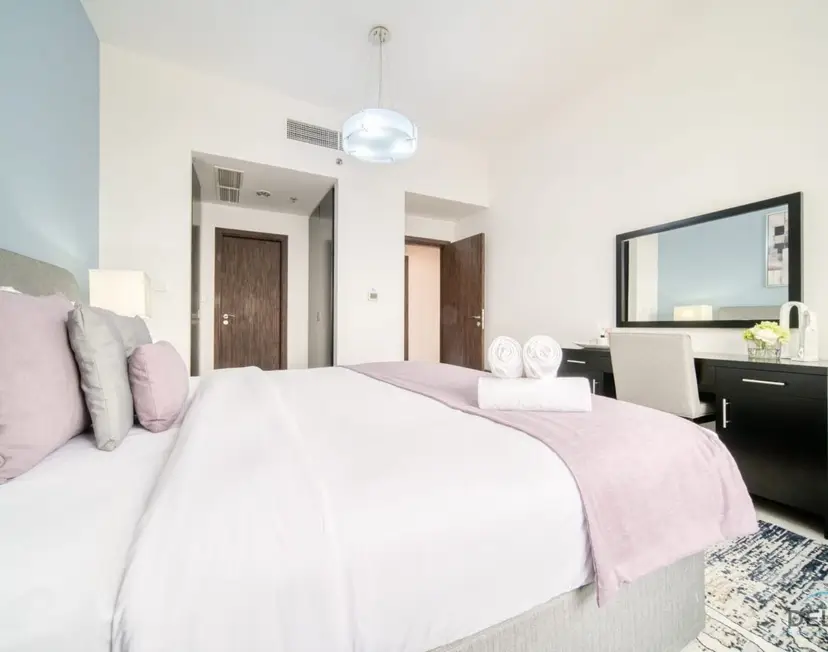 Urbane 2-Bedroom — Shams — photo 11