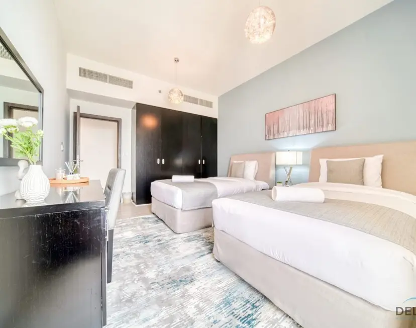 Urbane 2-Bedroom — Shams — photo 8