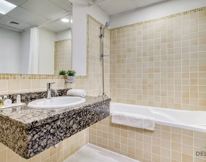 Urbane 2-Bedroom — Shams — photo 7
