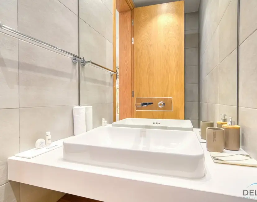 Picturesque 3-Bedroom with Assistant Room — The One — photo 8