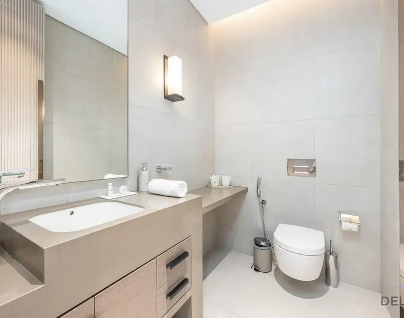 Ultra Luxurious 4-Bedroom Apartment with Assistant’s Room in The Address — Address Beach Resort — photo 17