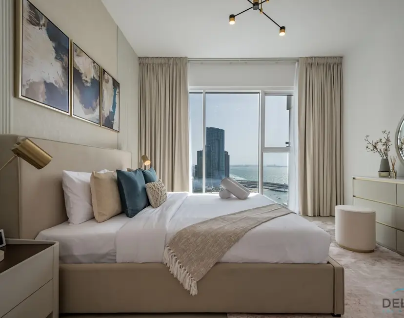 Elegant 2-Bedroom Apartment in La Vie, Jumeirah Beach Residences — photo 34