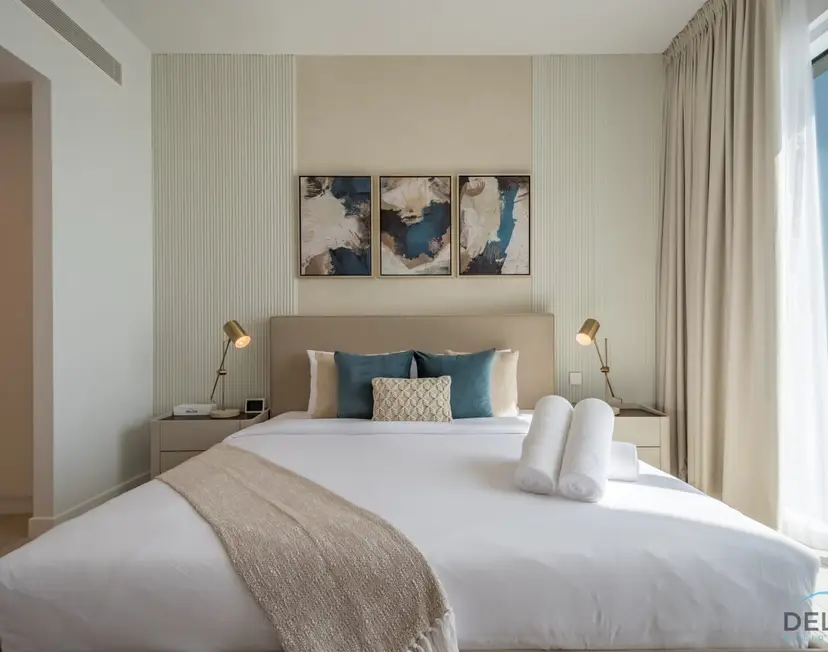 Elegant 2-Bedroom Apartment in La Vie, Jumeirah Beach Residences — photo 35