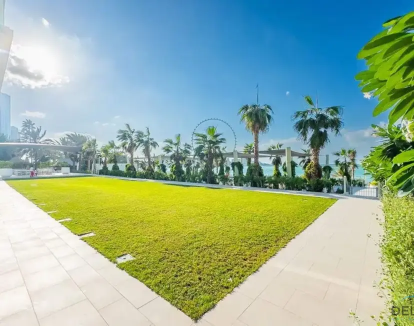 Elegant 2-Bedroom Apartment in La Vie, Jumeirah Beach Residences — photo 10