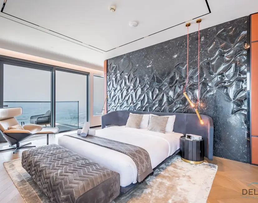 Picturesque 3-Bedroom Apartment with Assistant Room — The One — photo 8