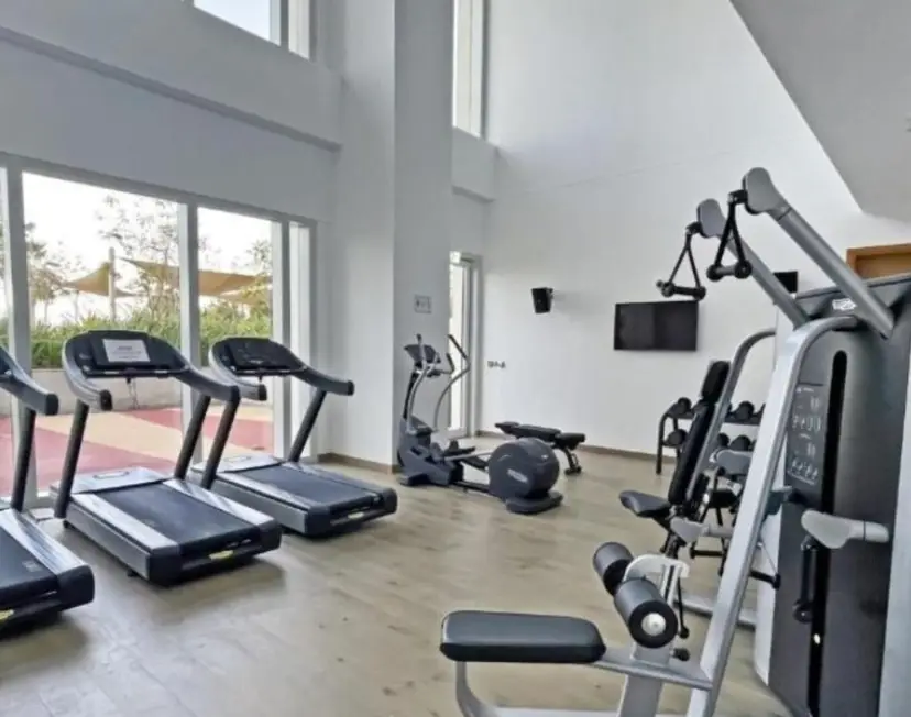 Picturesque 3-Bedroom Apartment with Assistant Room — The One — photo 12