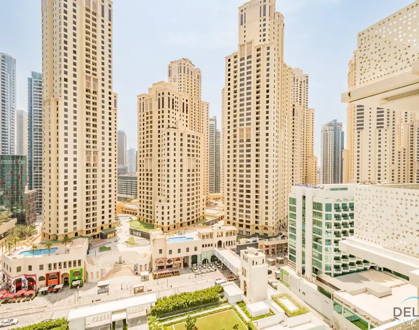 Sophisticated 1-Bedroom Apartment in La Vie, Jumeirah Beach Residences — photo 30