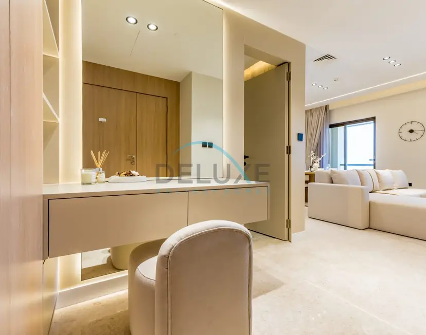 Sea and Palm Jumeirah Views Just Steps from the Beach 2-Bedroom — Sadaf — photo 14