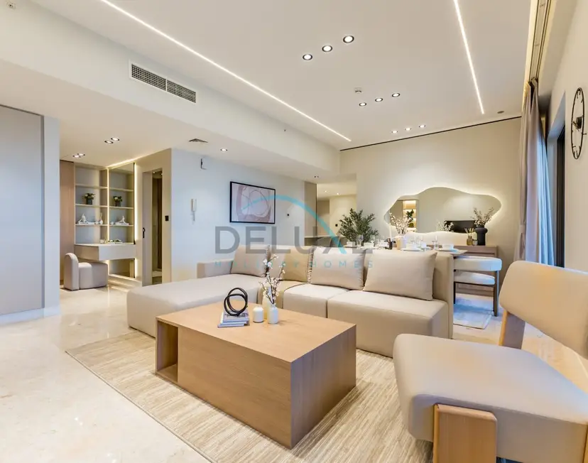 Sea and Palm Jumeirah Views Just Steps from the Beach 2-Bedroom — Sadaf — photo 18