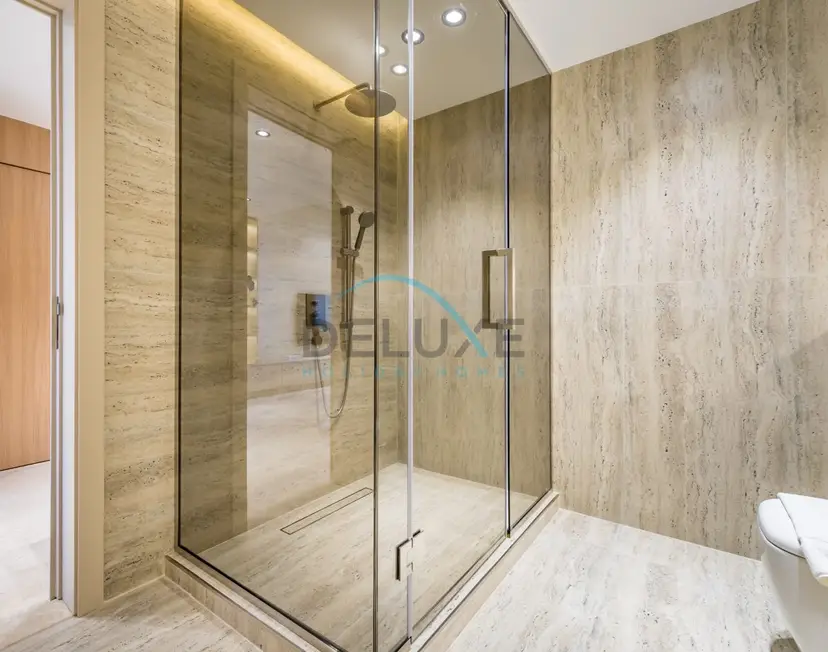 Sea and Palm Jumeirah Views Just Steps from the Beach 2-Bedroom — Sadaf — photo 23