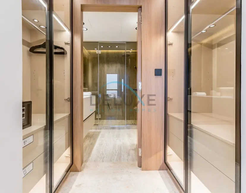Sea and Palm Jumeirah Views Just Steps from the Beach 2-Bedroom — Sadaf — photo 26