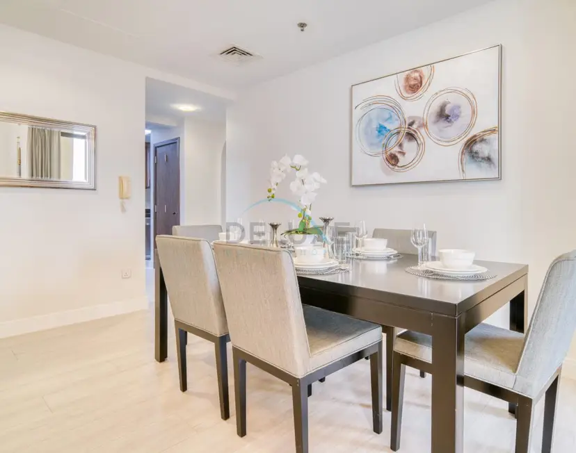 High Floor 2-Bedroom With a View of the Dubai Marina Canal Steps Away — Shams — photo 11
