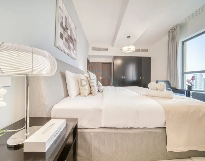 High Floor 2-Bedroom With a View of the Dubai Marina Canal Steps Away — Shams — photo 23