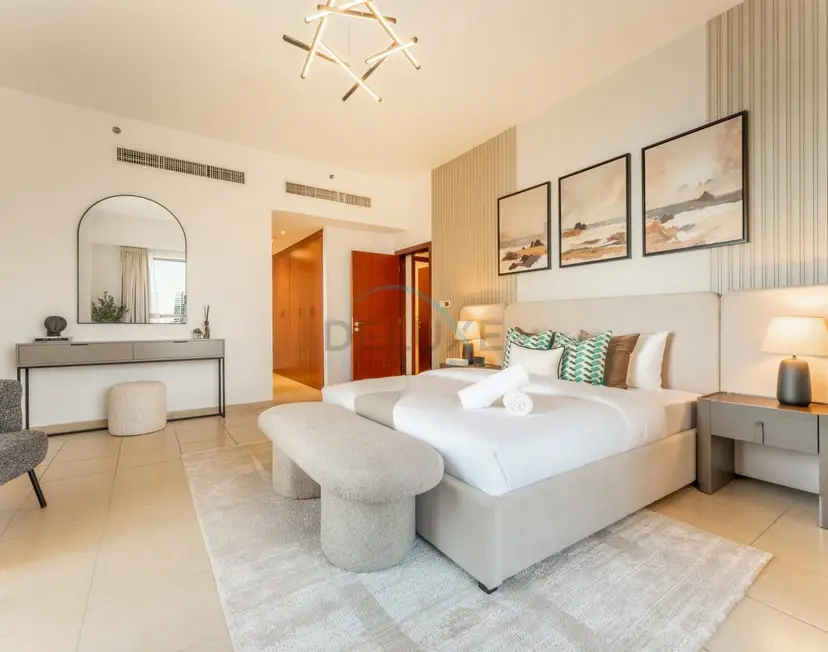 Close to Major Landmarks 3-Bedroom + Assistant Room w/ Marina Views — Rimal — photo 18