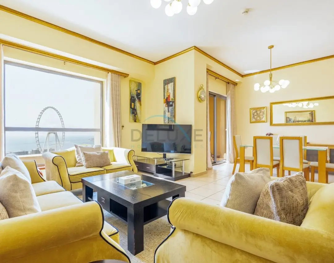 Ain Dubai & Sea Views 2-Bedroom Unit Close to Beach — Shams