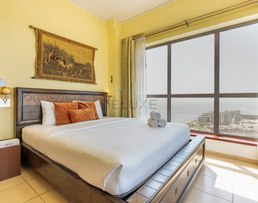 Ain Dubai & Sea Views 2-Bedroom Unit Close to Beach — Shams — photo 16