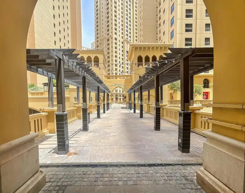Ain Dubai & Sea Views 2-Bedroom Unit Close to Beach — Shams — photo 25