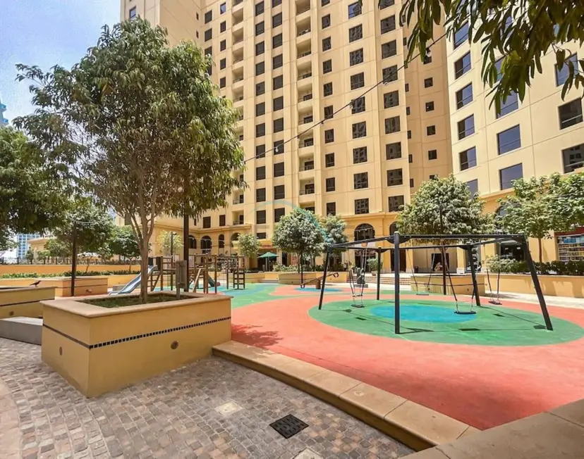 Ain Dubai & Sea Views 2-Bedroom Unit Close to Beach — Shams — photo 30