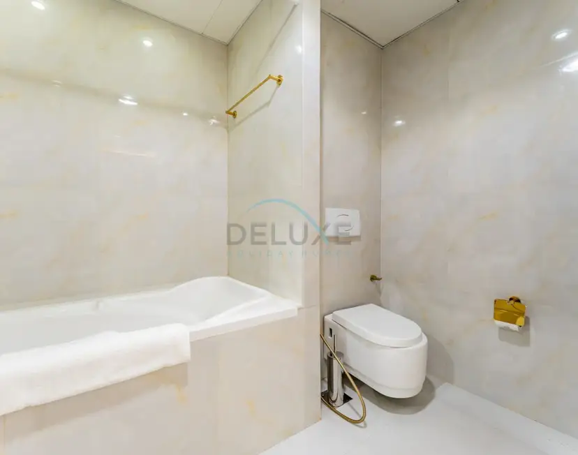 Panoramic Sea and Canal Views from High-Floor 2-Bedroom — Shams — photo 17
