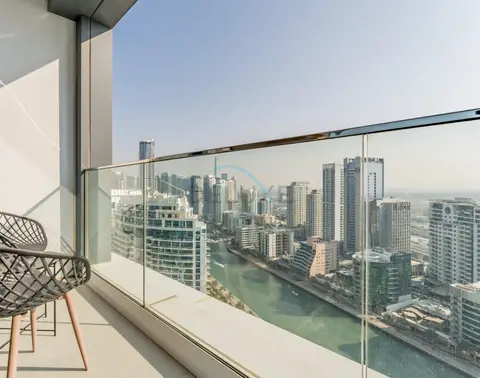 Balcony Facing the Marina with Partial Sea Views — Address Beach Resort — photo 4
