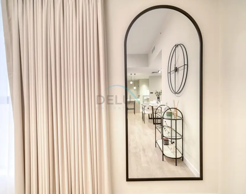 High-Floor 2-Bedroom, Just a Stone’s Throw from the Tram — Sadaf — photo 13