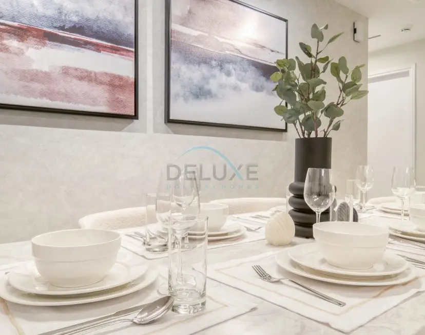 High-Floor 2-Bedroom, Just a Stone’s Throw from the Tram — Sadaf — photo 17