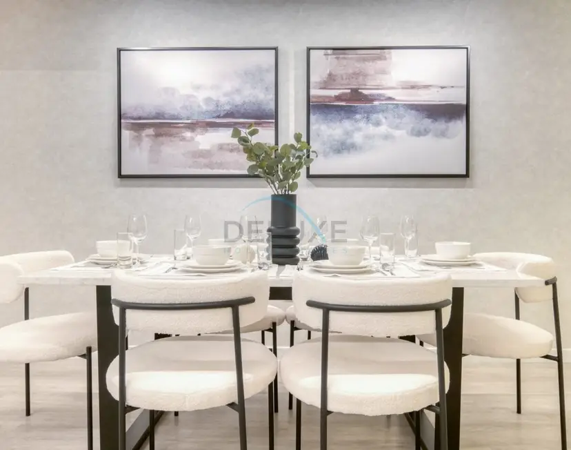High-Floor 2-Bedroom, Just a Stone’s Throw from the Tram — Sadaf — photo 3
