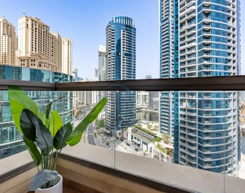 Balcony Overlooking the Marina and Yachts — Bahar — photo 23